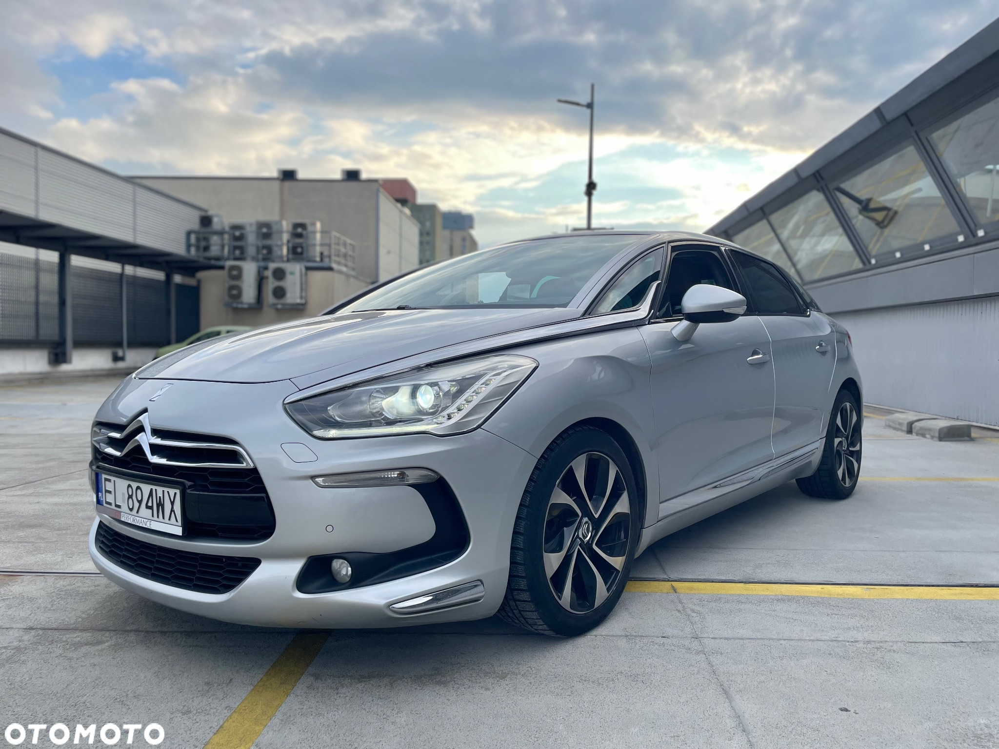 Citroën DS5 2.0 HDi SportChic - 6