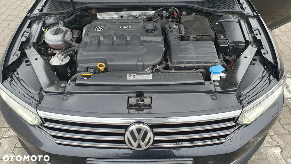 Volkswagen Passat 2.0 TDI BMT Comfortline - 6
