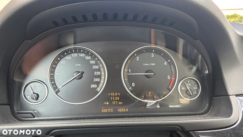 BMW Seria 5 520d - 10