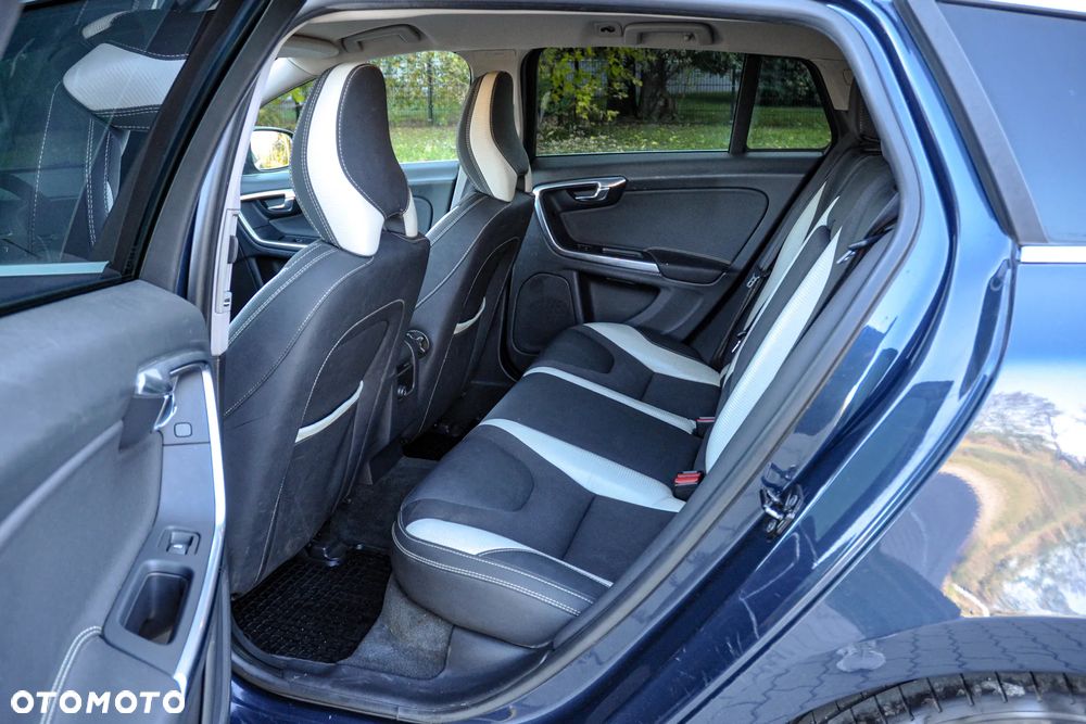 Volvo V60 - 8