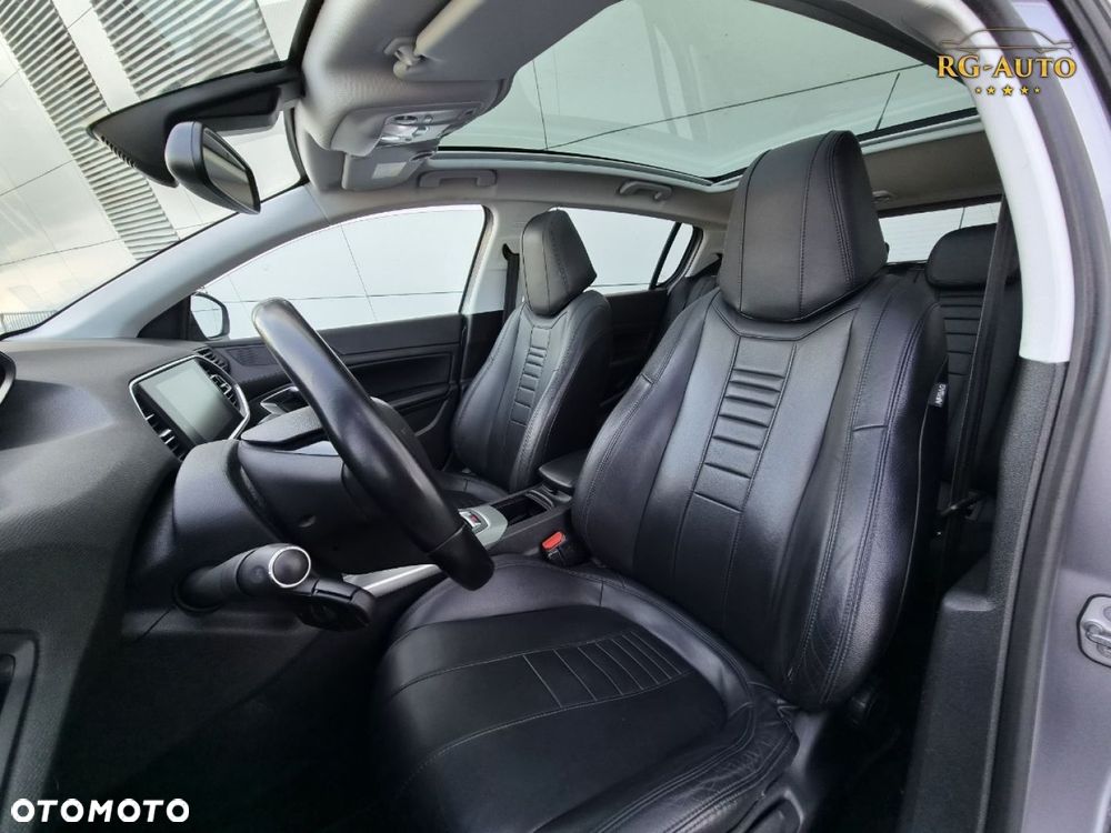 Peugeot 308 - 32