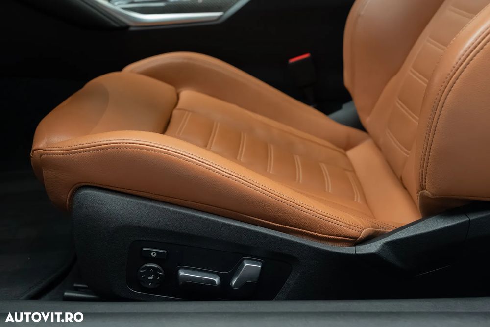 BMW M4 M440i xDrive - 23