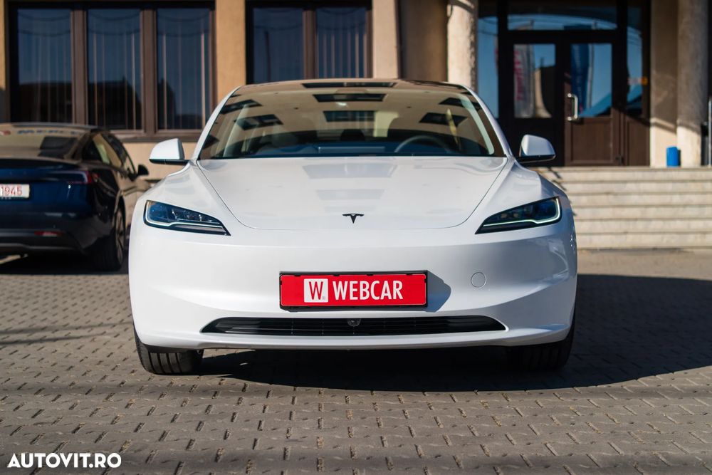 Tesla Model 3 Long Range RWD Premium - 2