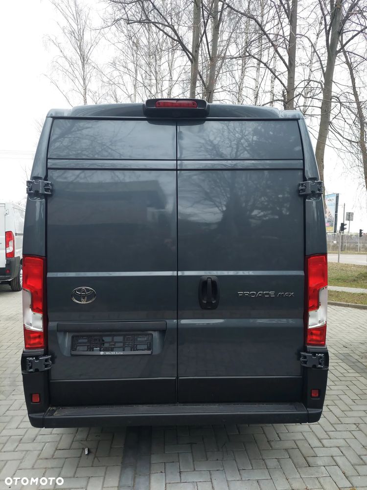 Toyota Proace MAX - 5
