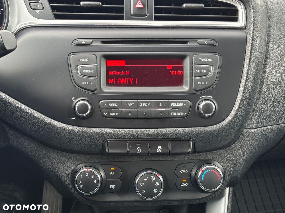 Kia Ceed 1.4 M - 21