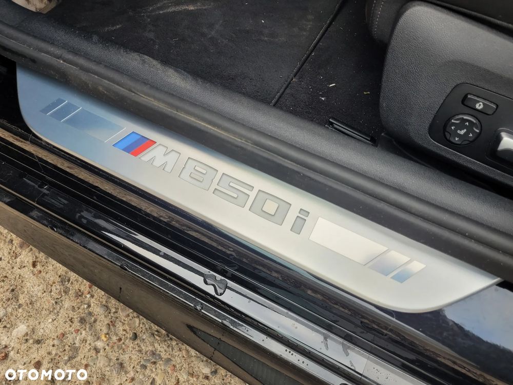 BMW Seria 8 M850i xDrive - 17