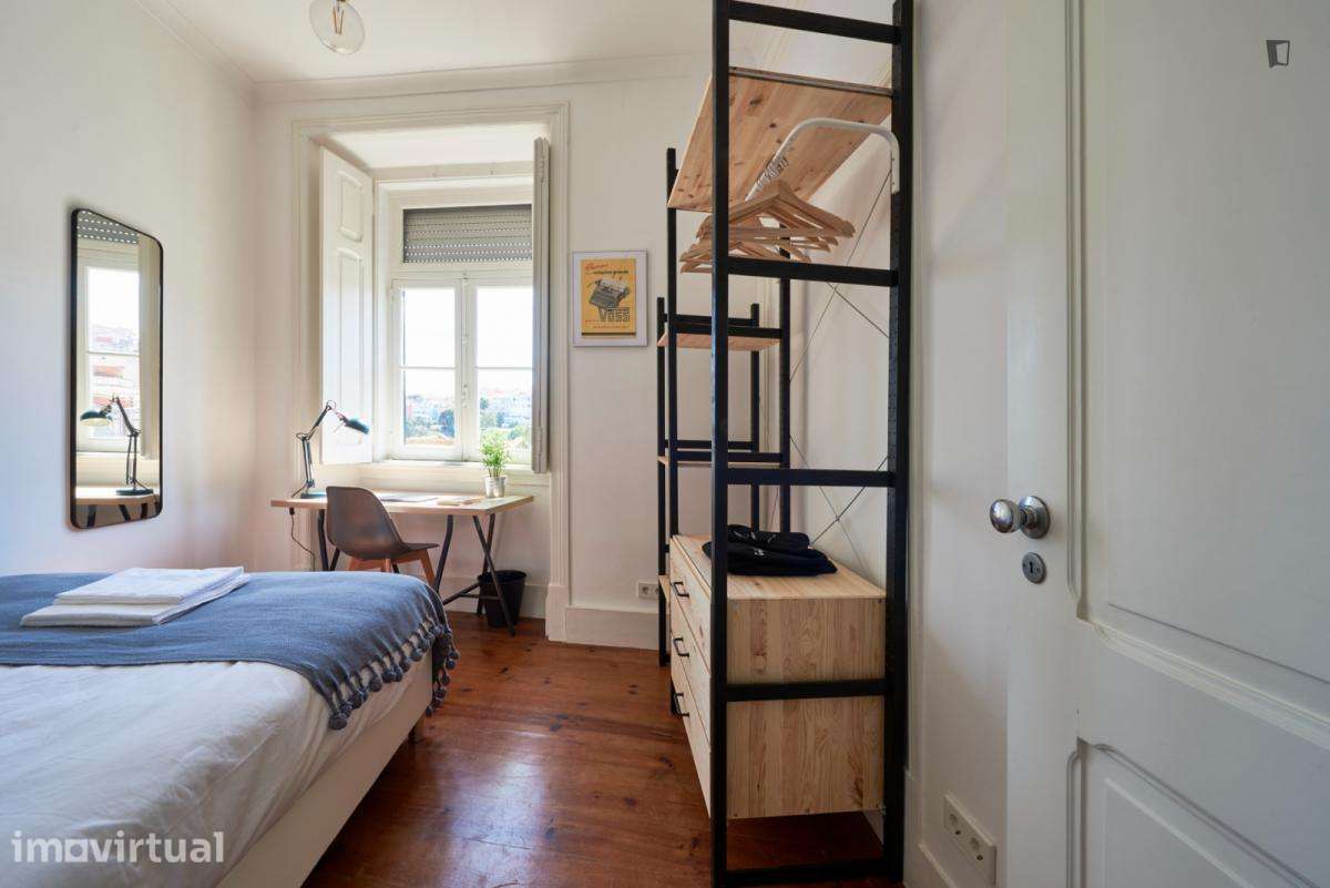 Quarto - localizado em Princípe Real Lisbon - Grande imagem: 2/22