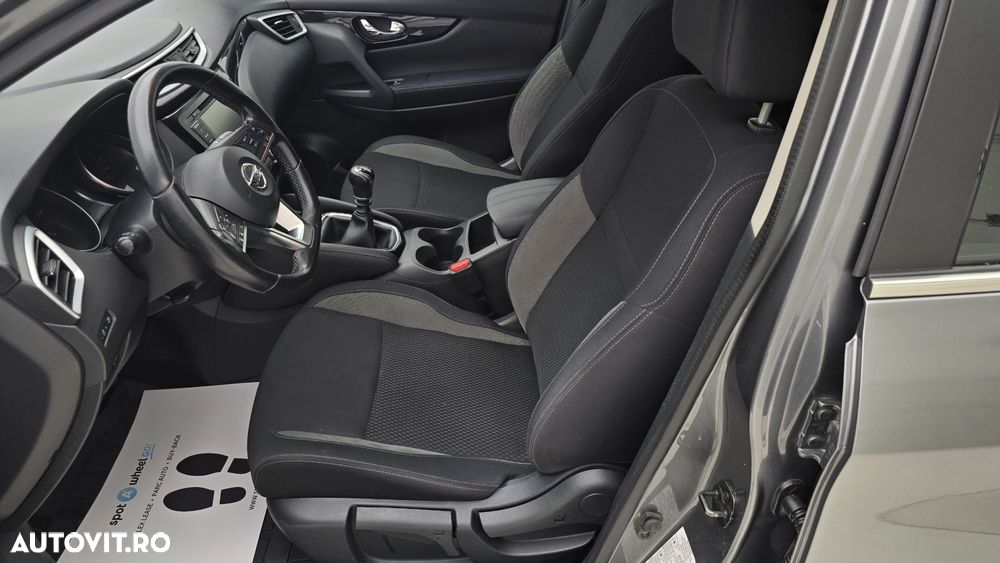 Nissan Qashqai - 12