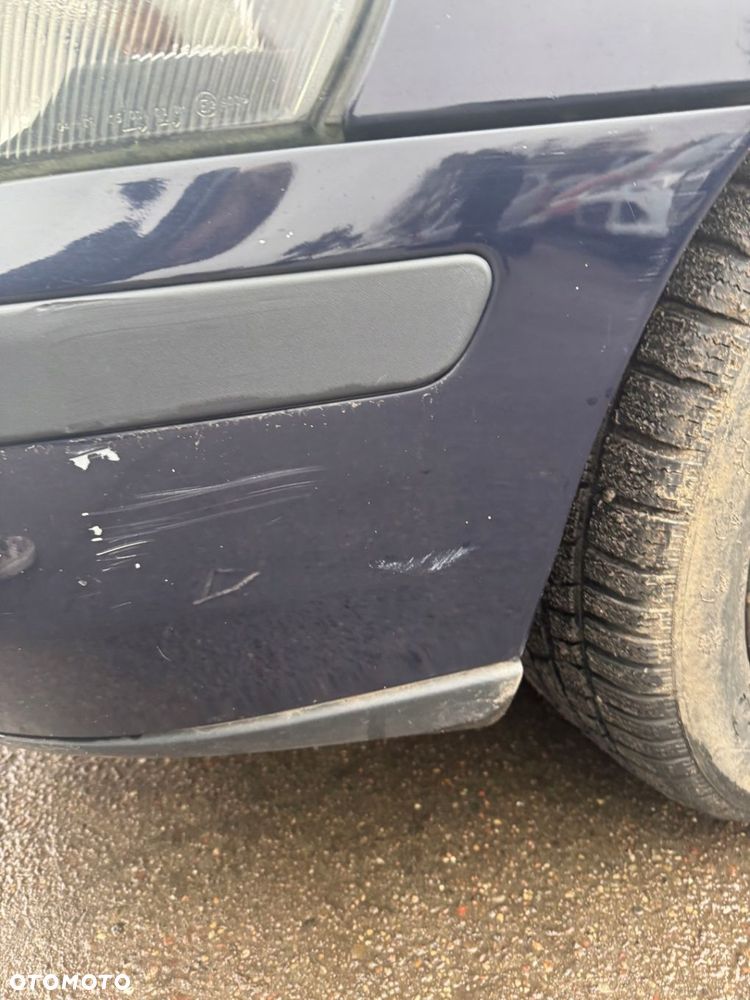 VOLVO V70 II ZDERZAK PRZEDNI PRZÓD 613 KOMBI - 14