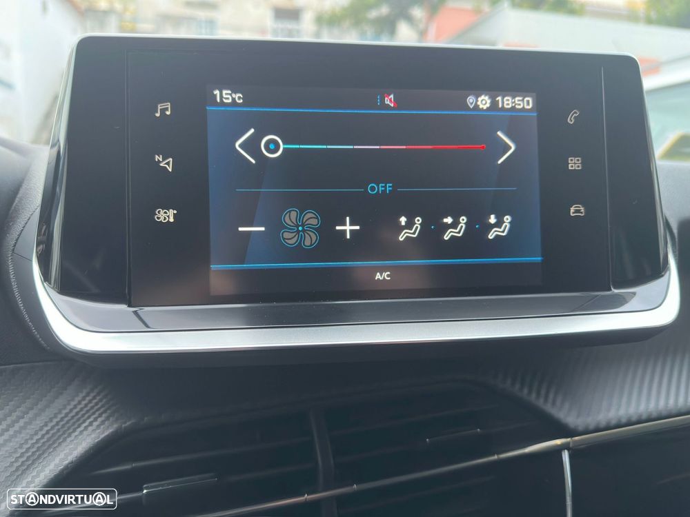 Peugeot 208 1.2 PureTech Allure EAT6 - 18