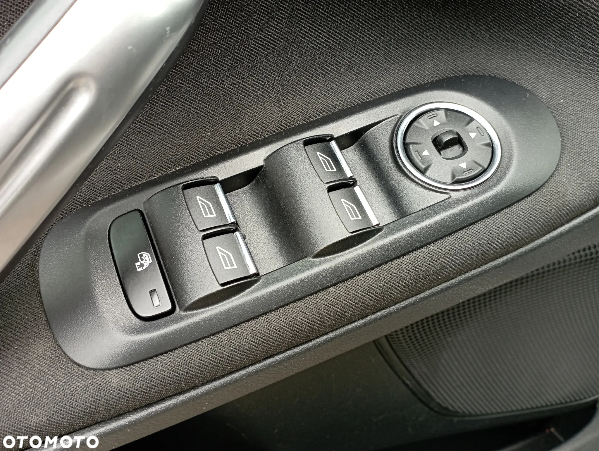 Ford S-Max - 29
