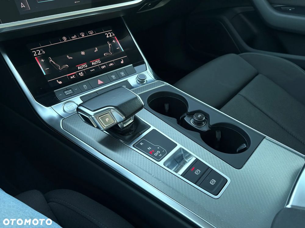 Audi A6 Avant 3.0 TDI Quattro S tronic - 11