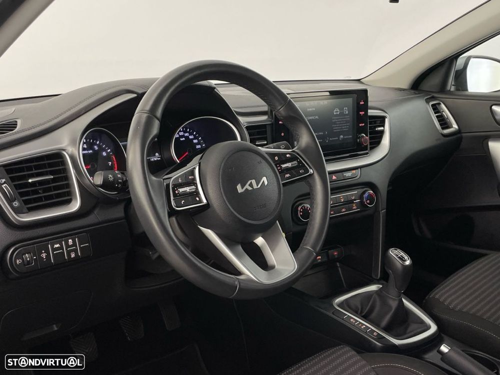 Kia XCeed 1.0 T-GDI Drive - 17