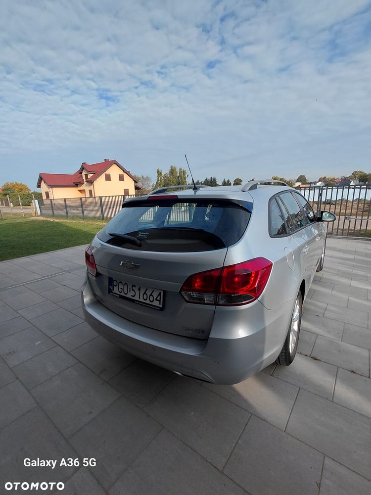 Chevrolet Cruze 1.6 LT - 8