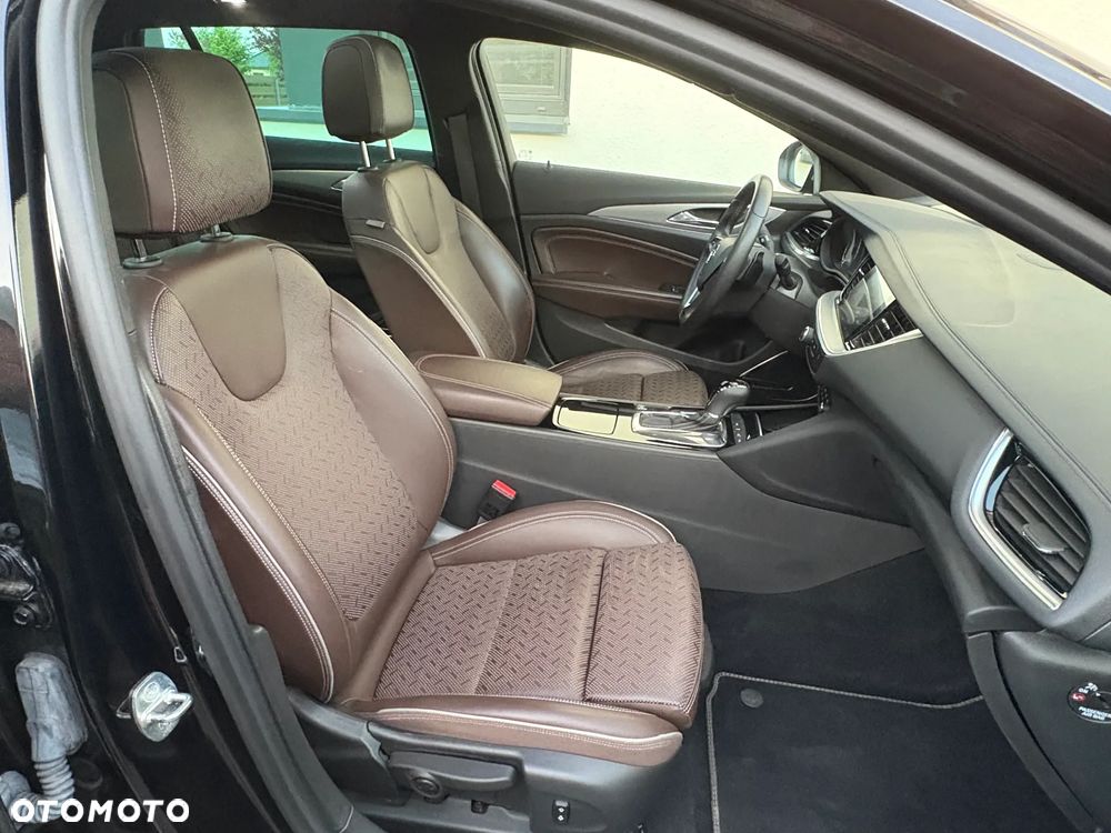 Opel Insignia 2.0 CDTI Exclusive S&S - 25
