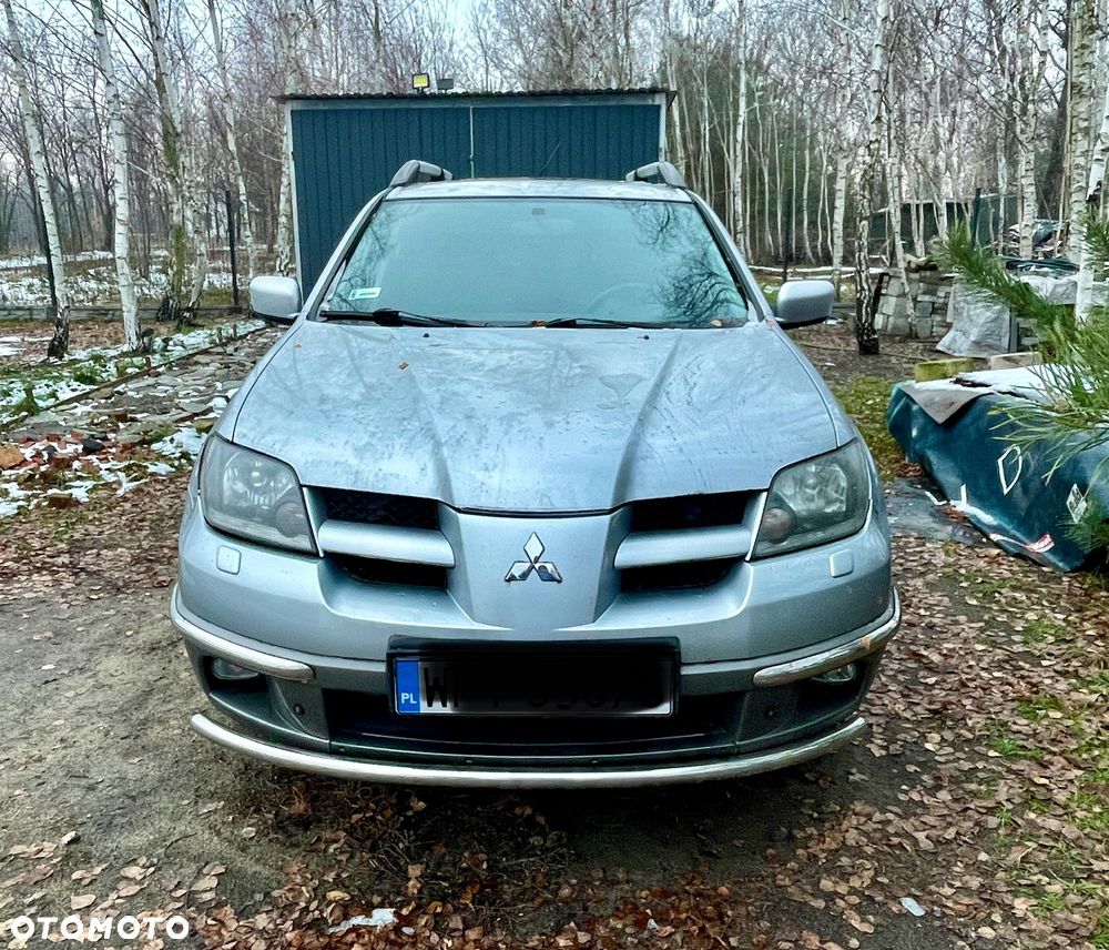 Mitsubishi Outlander 2.4 Intense - 5