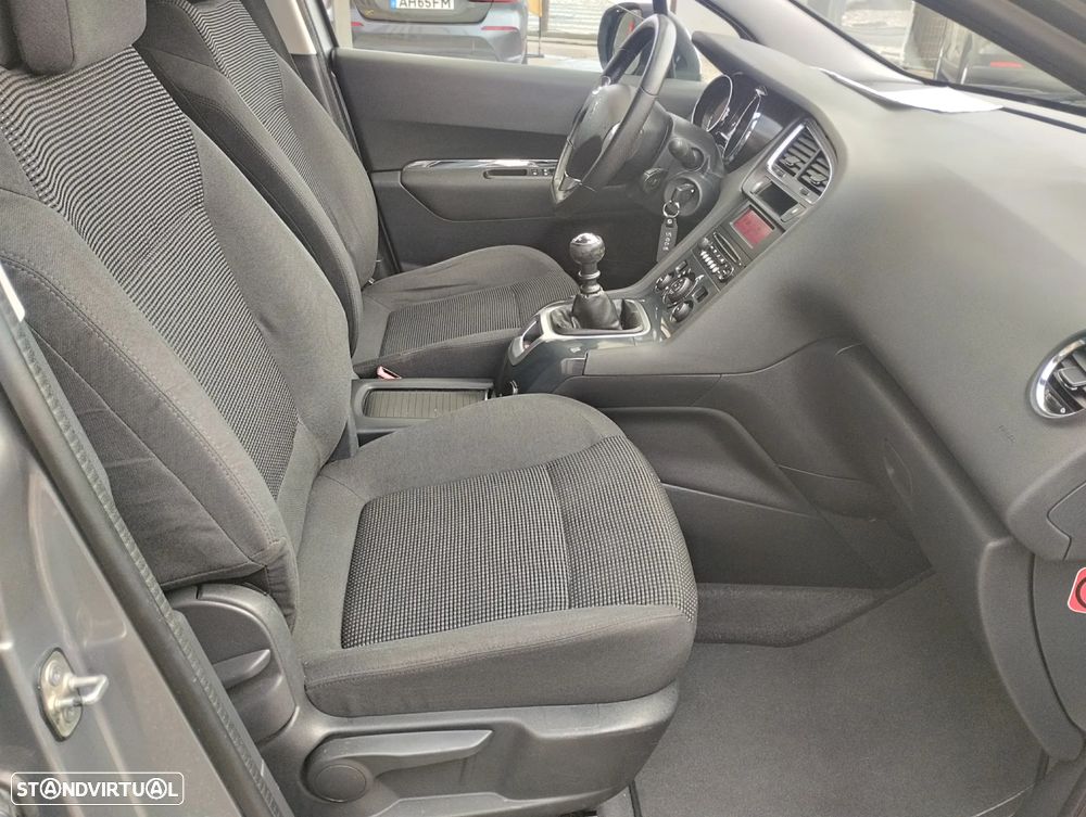 Peugeot 5008 1.6 BlueHDi Style - 5