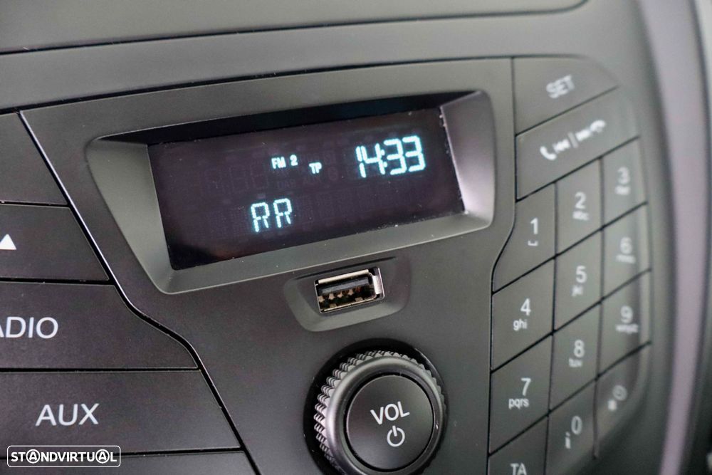 Ford Tourneo Courier 1.5 TDCi Ambiente - 22