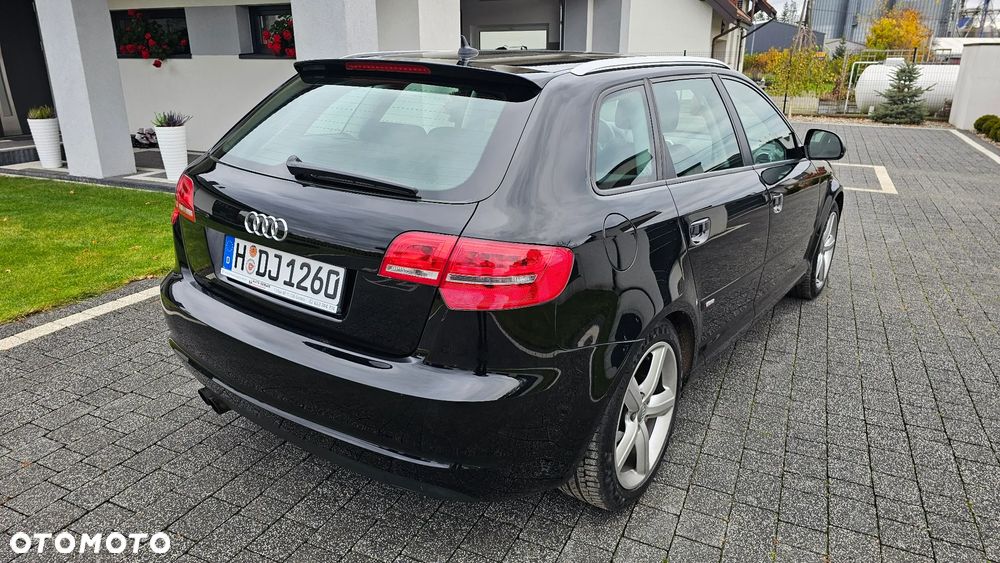 Audi A3 Sportback 2.0 TDI DPF Attraction - 5