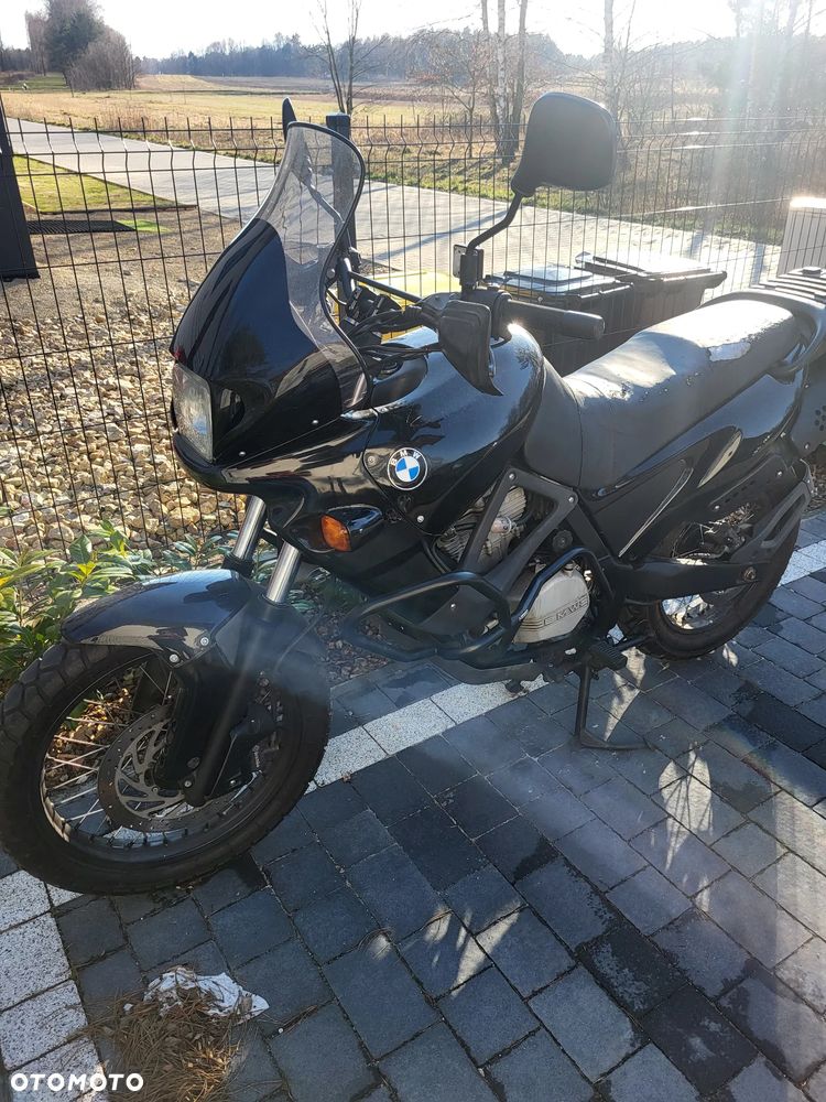 BMW F - 4