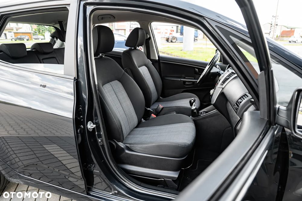 Kia Venga 1.4 S - 20