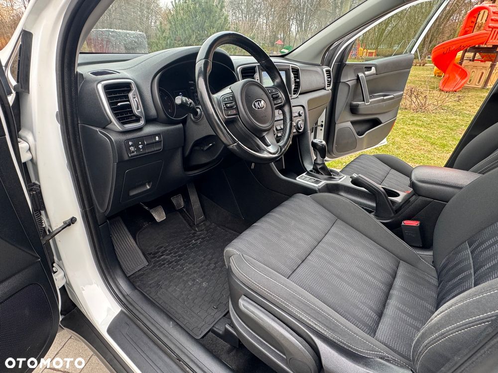 Kia Sportage 1.6 GDI 2WD DREAM-TEAM EDITION - 25