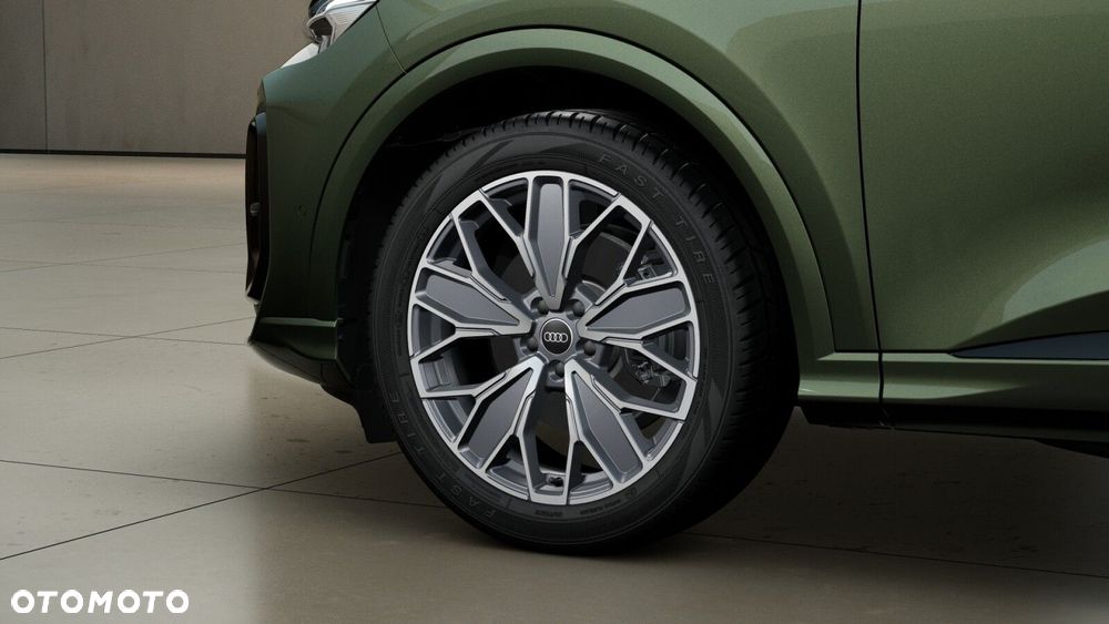 Audi Q5 Sportback - 6