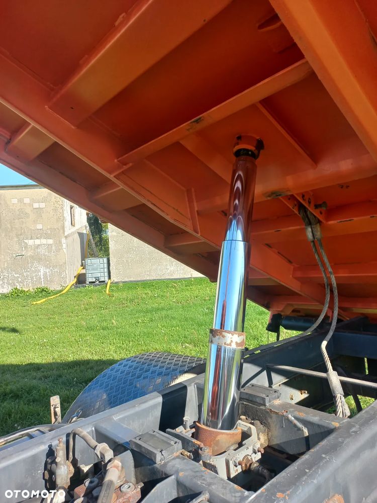 Mercedes-Benz AXOR 18.28 KIPPER HDS ATLAS 5t. - 12