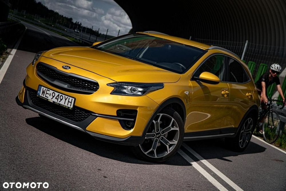 Kia XCeed - 12