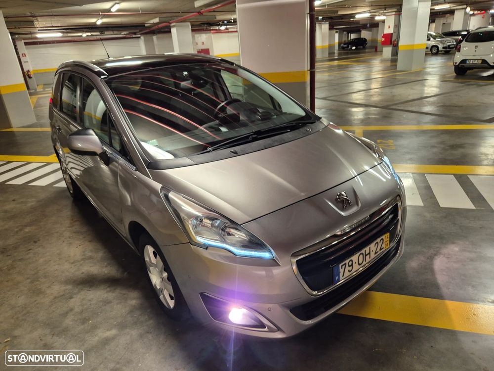 Peugeot 5008 1.6 HDi 7L Allure - 8