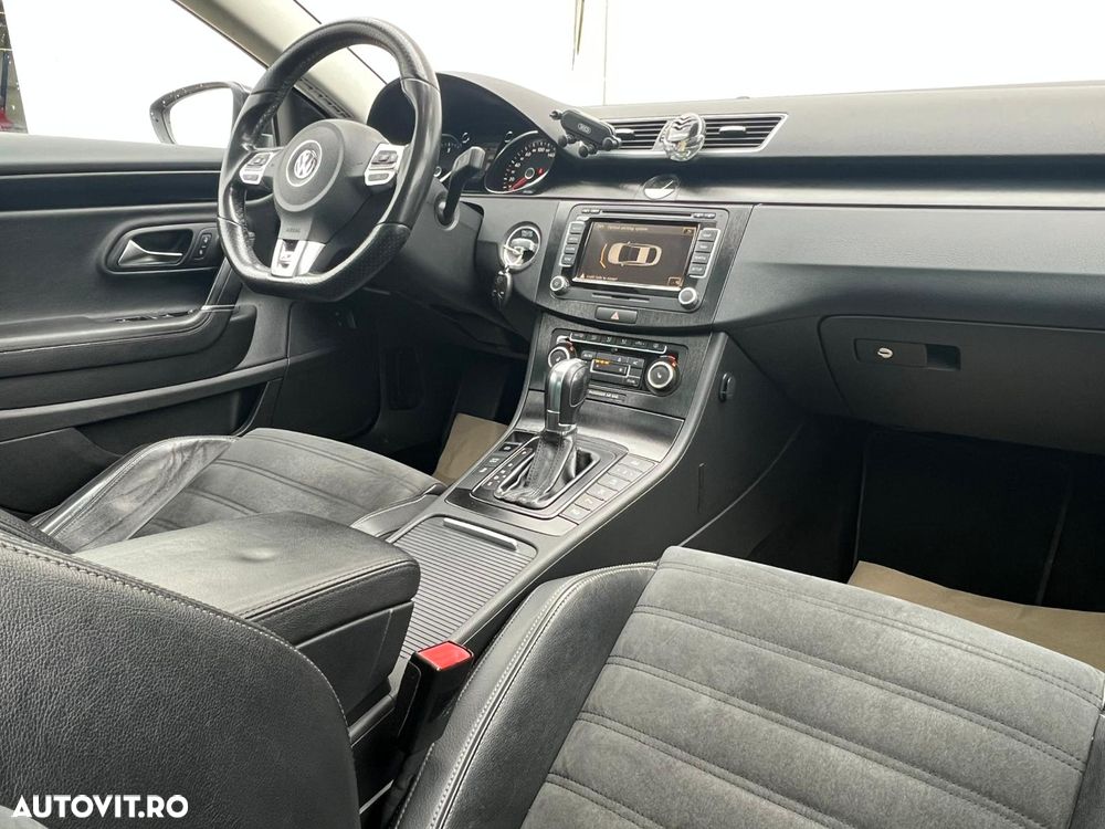 Volkswagen Passat 2.0 TDI DPF DSG R-Line Edition Plus - 26