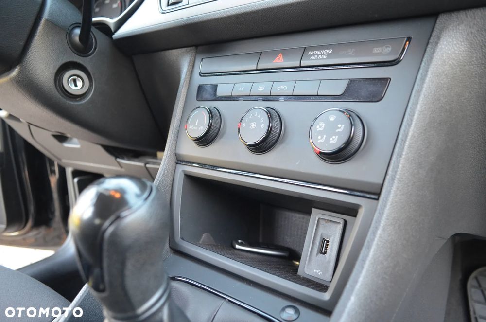 Seat Leon 1.6 TDI Entry EU6 - 14