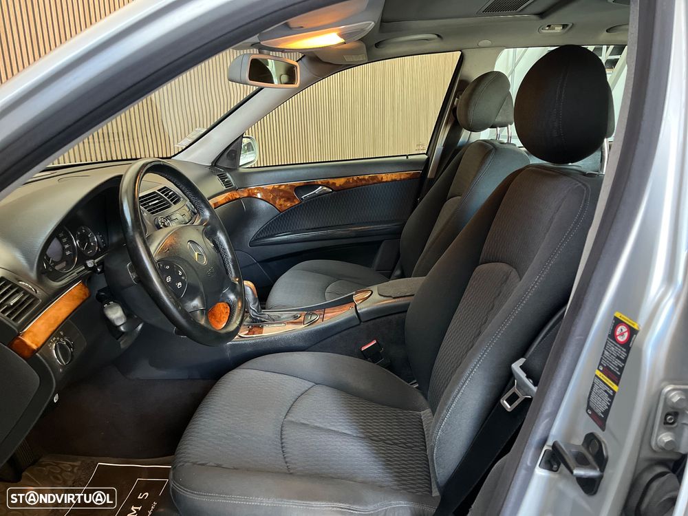 Mercedes-Benz E 220 CDI Auto Elegance - 9