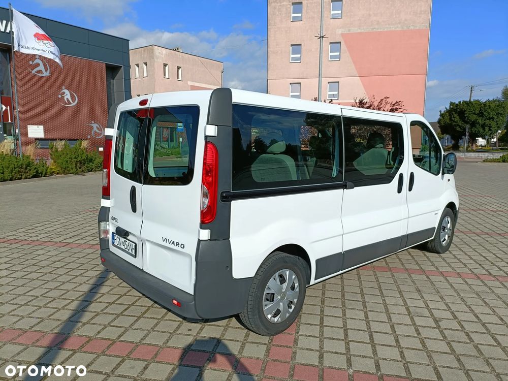 Opel Vivaro - 15