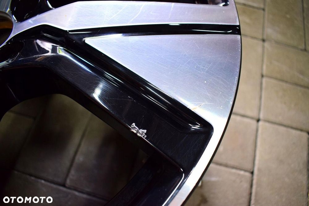 VOLVO 19 XC40 II Nowy Model Oryginał - 3