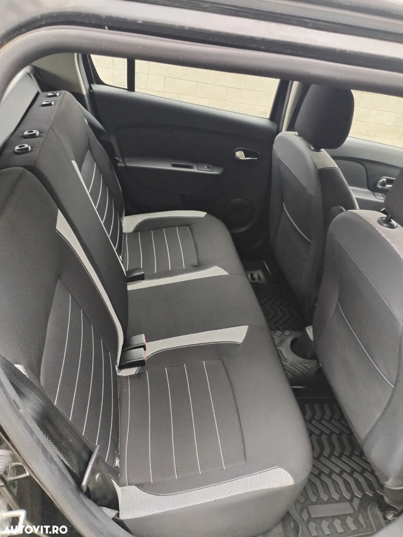 Dacia Logan Stepway MCV 0.9 TCe Prestige - 8