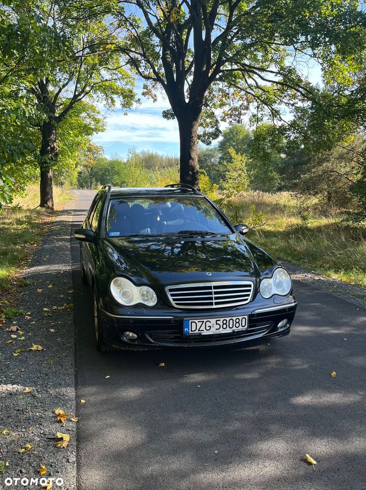 Mercedes-Benz Klasa C 220 T CDI Avantgarde - 6