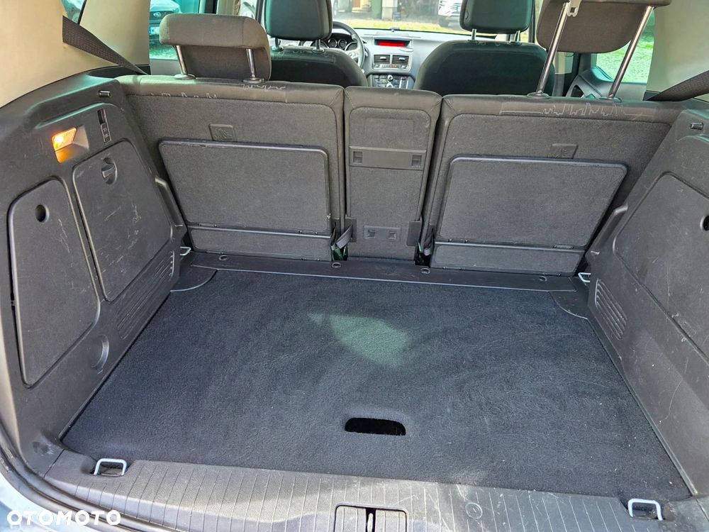 Opel Meriva - 17