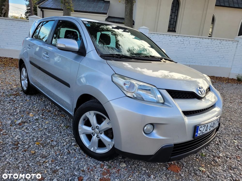 Toyota Urban Cruiser - 37
