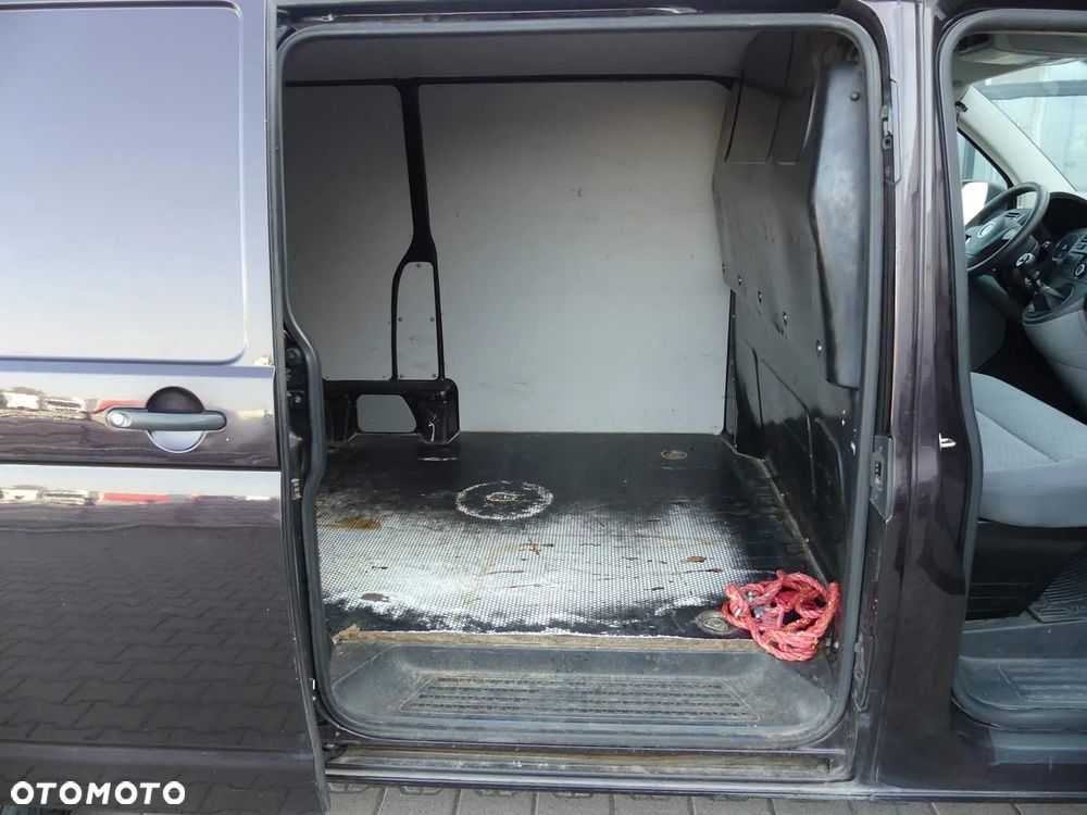 Volkswagen TRANSPORTER 2.0 TDI FURGON - 9