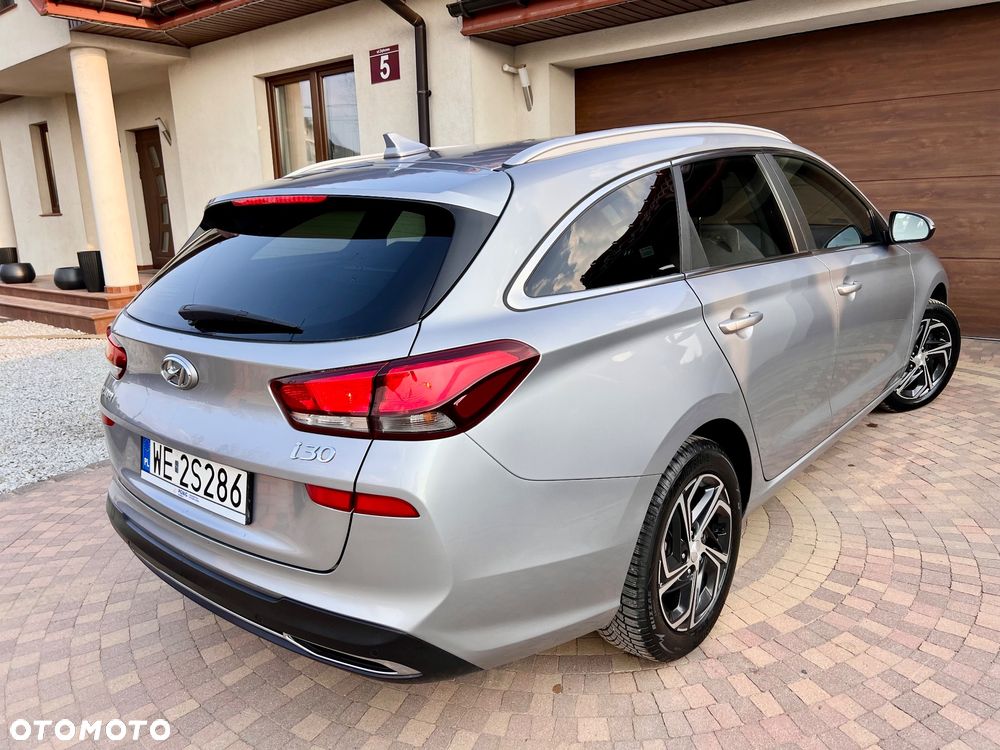 Hyundai i30 1.6 D Comfort - 19