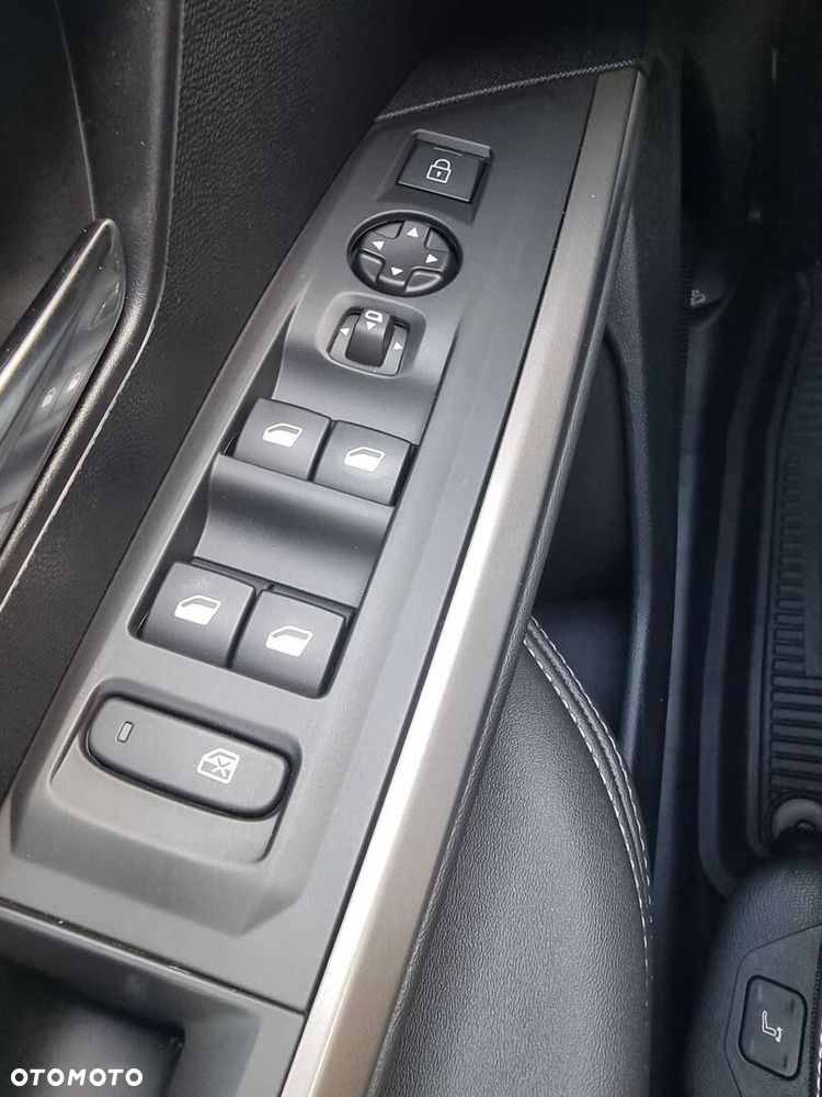 Peugeot 3008 - 34