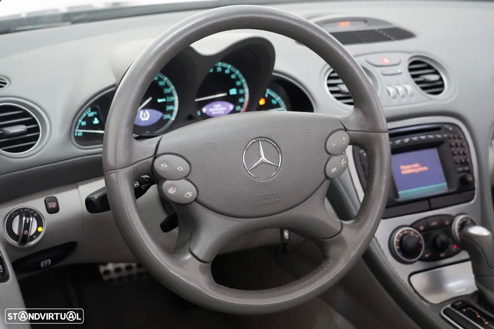 Mercedes-Benz SL 350 - 11