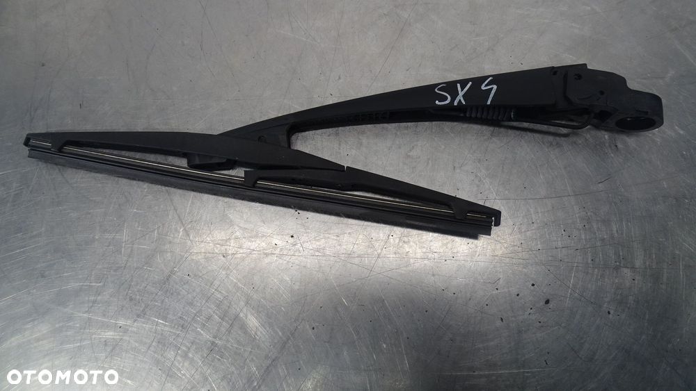 RAMIĘ WYCIERACZKI TYLNEJ SUZUKI SX4 1.9DDIS - 1