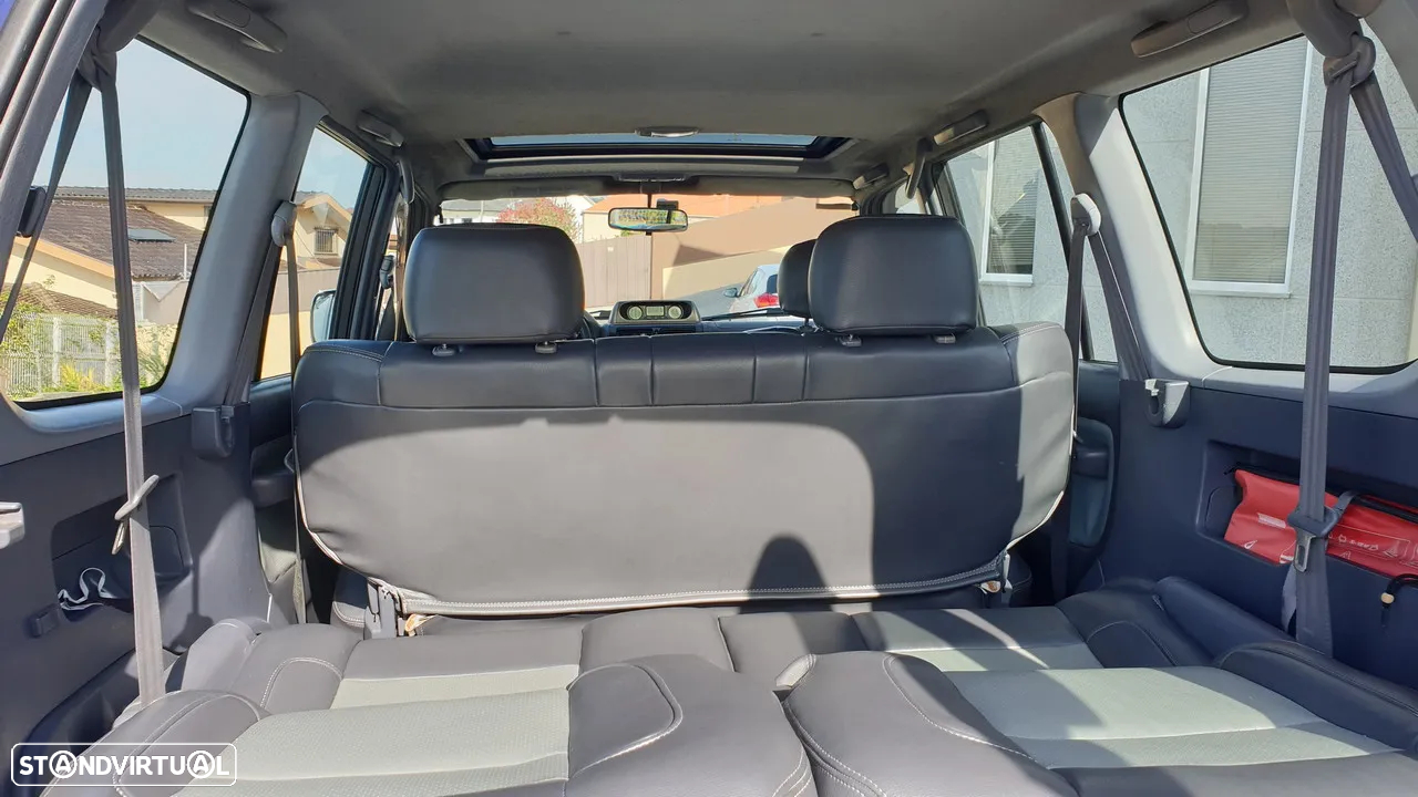 Toyota Land Cruiser 3.0 TD Pack 2 - 26