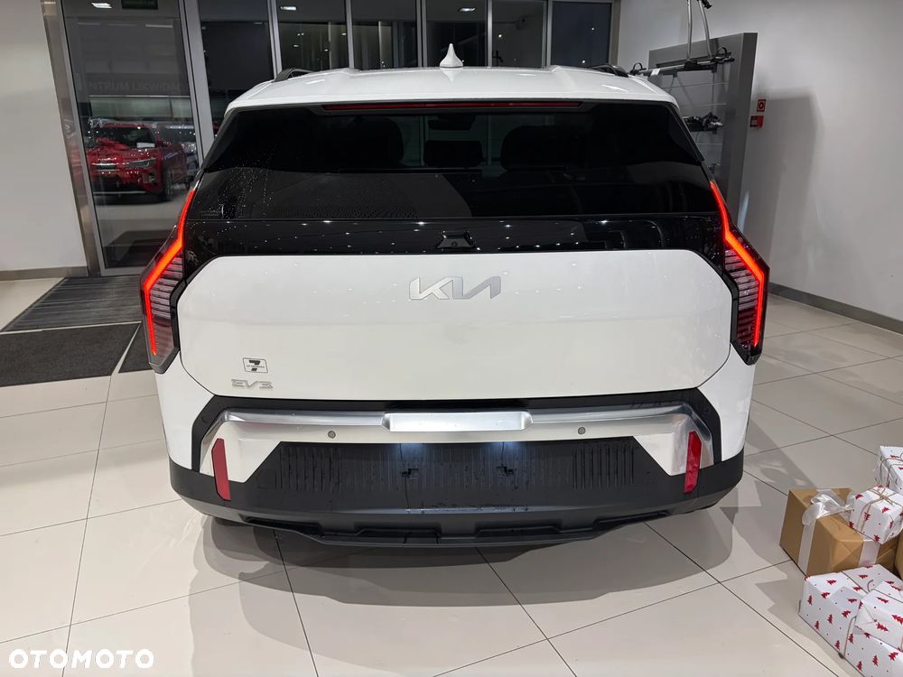 Kia EV3 81.4kWh Earth - 5