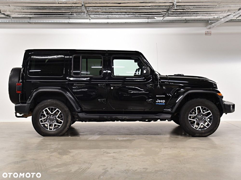 Jeep Wrangler - 6
