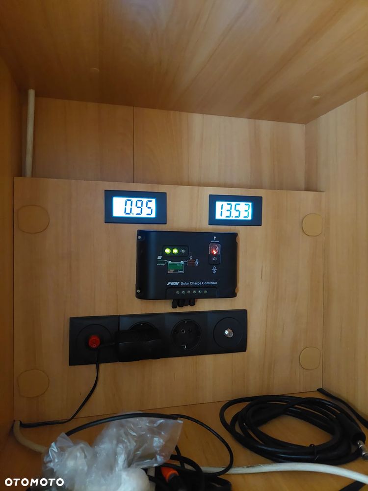 Dethleffs Camper 560 SK - 17