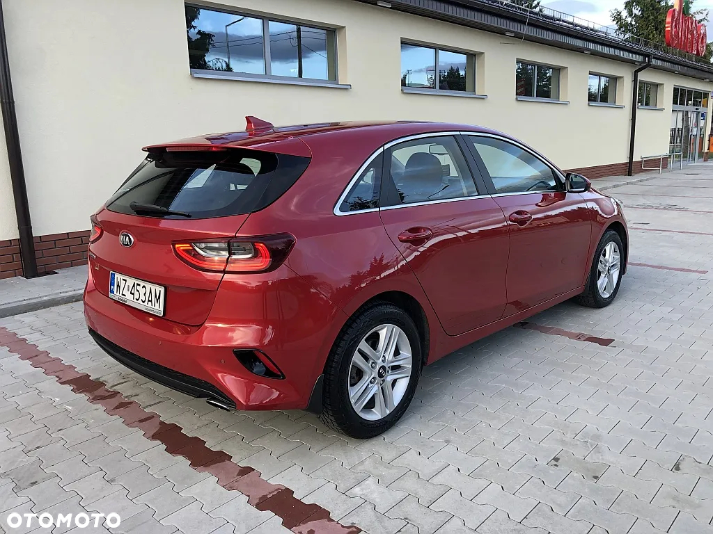 Kia Ceed 1.6 CRDi SCR L - 5