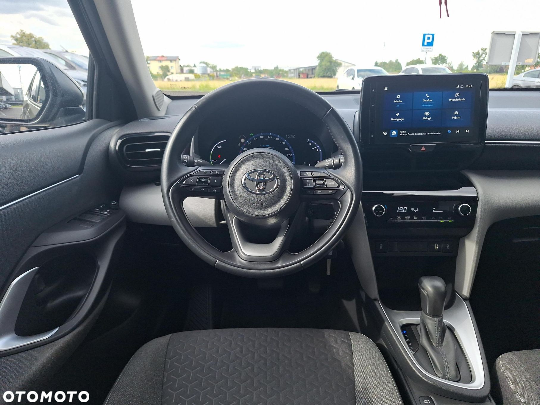 Toyota Yaris Cross Hybrid 1.5 Comfort - 3